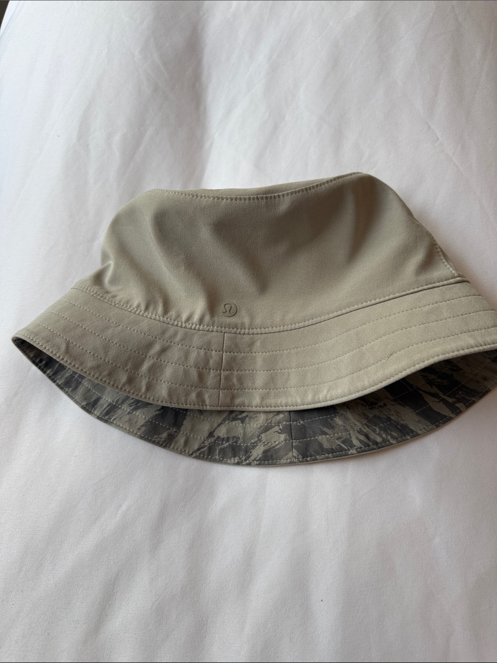 lululemon athletica Reversible Tan Bucket Hat with Camouflage Trim